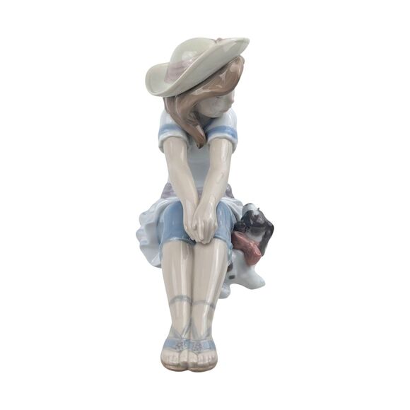 2012 Lladró "A Tender Moment" Figurine: Annual Piece Girl with Puppy - Picture 4 of 7